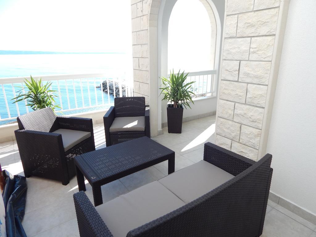 Sea Star Apartments Podstrana Exterior photo